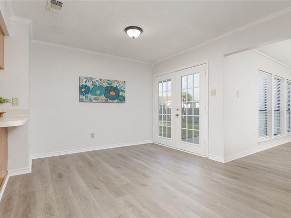 701  Melissa Lane , Garland Texas 75040