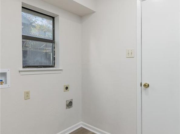 701  Melissa Lane , Garland Texas 75040