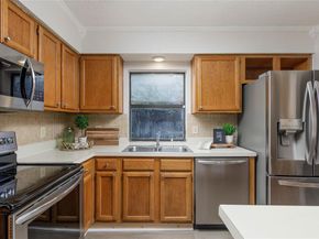 701  Melissa Lane , Garland Texas 75040