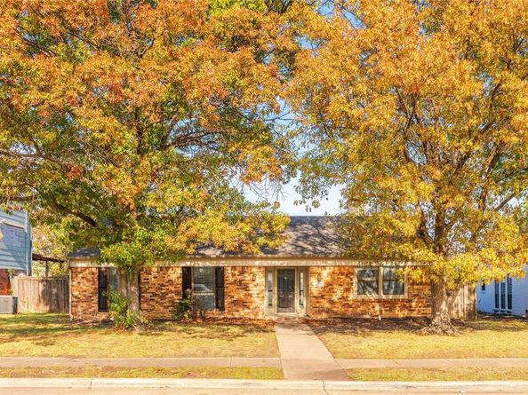 701  Melissa Lane , Garland Texas 75040