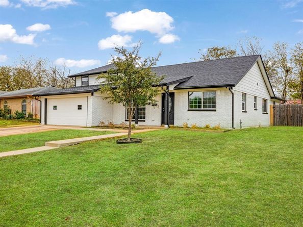 916  Kelley Drive , Everman Texas 76140