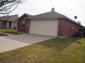 1009  Lowndes Lane , Wylie Texas 75098