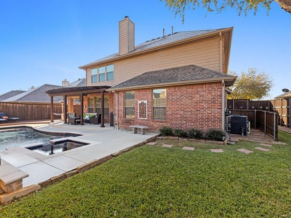 1401  Millers Creek Drive , Prosper Texas 75078