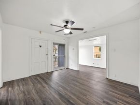 1713  Hemphill Drive , Dallas Texas 75216