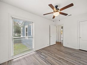 1713  Hemphill Drive , Dallas Texas 75216