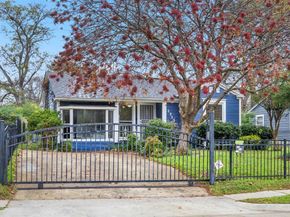 1713  Hemphill Drive , Dallas Texas 75216