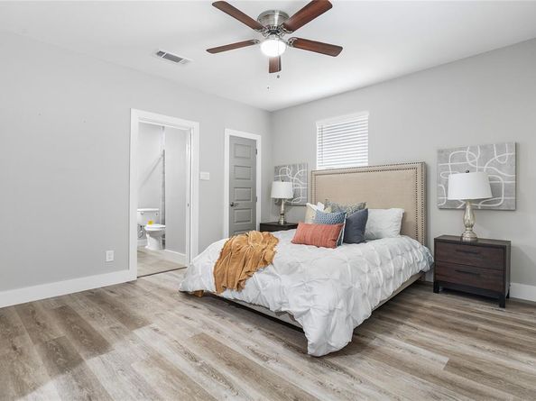 604 S Fitzhugh Avenue , Dallas Texas 75223