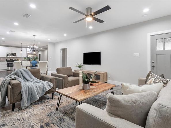 604 S Fitzhugh Avenue , Dallas Texas 75223