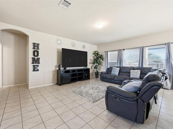 2020  Glen Hollow Drive , Lancaster Texas 75134