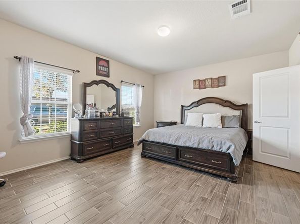 2020  Glen Hollow Drive , Lancaster Texas 75134