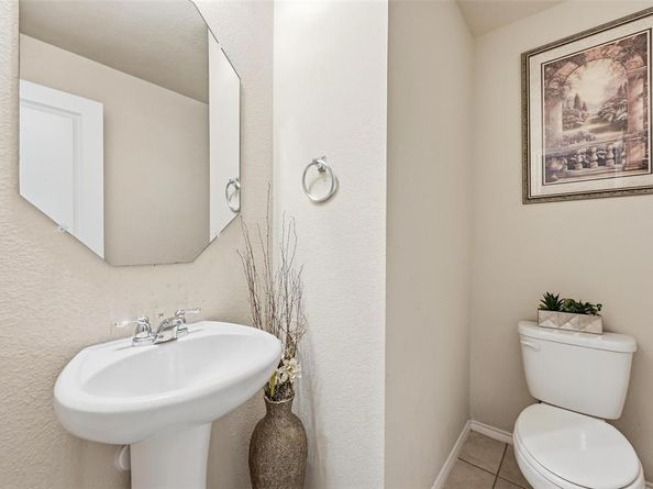 2020  Glen Hollow Drive , Lancaster Texas 75134