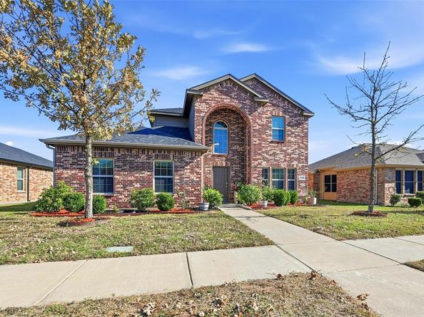 2020  Glen Hollow Drive , Lancaster Texas 75134