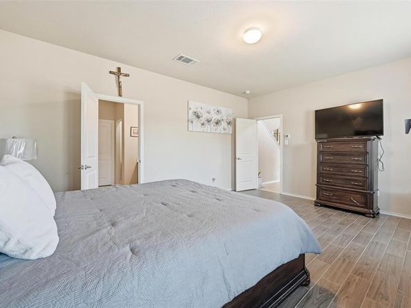 2020  Glen Hollow Drive , Lancaster Texas 75134