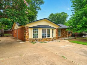 1108  Billie Ruth Lane , Hurst Texas 76053