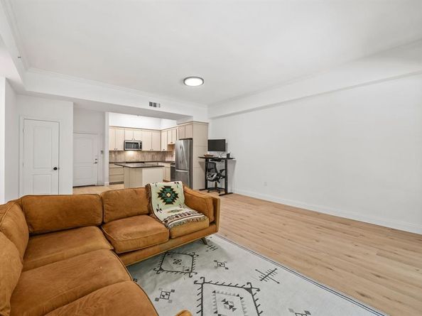 3225  Turtle Creek Boulevard  122, Dallas Texas 75219