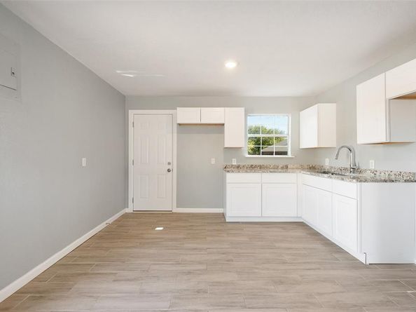 3700  Kimbo Road , Fort Worth Texas 76111