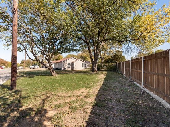 3700  Kimbo Road , Fort Worth Texas 76111