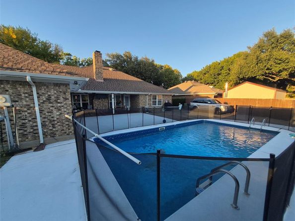 2008  Iron Horse Court , Arlington Texas 76017