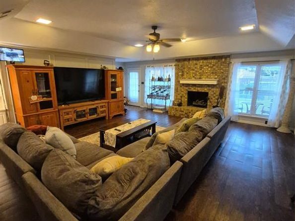 2008  Iron Horse Court , Arlington Texas 76017