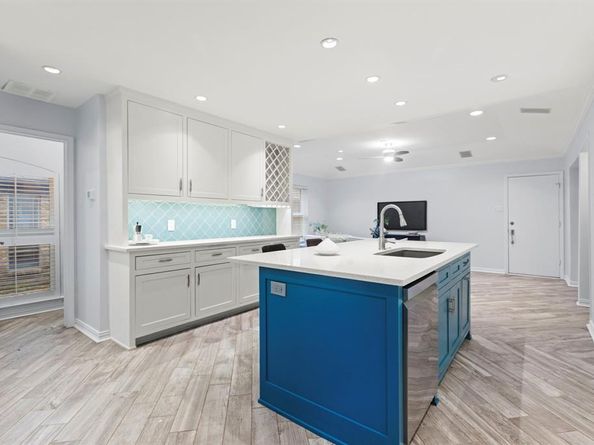 16707  Rustic Meadows Drive , Dallas Texas 75248