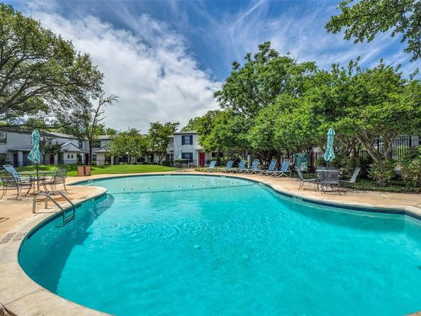 5010 N Hall Street , Dallas Texas 75235