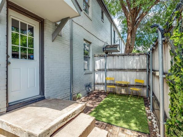 5010 N Hall Street , Dallas Texas 75235