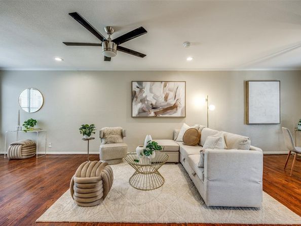 5010 N Hall Street , Dallas Texas 75235