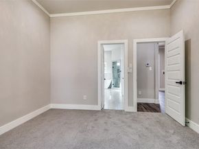 4113  Metropolitan Avenue , Dallas Texas 75210