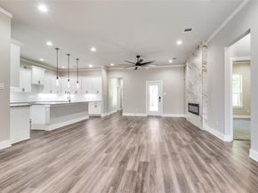 4113  Metropolitan Avenue , Dallas Texas 75210