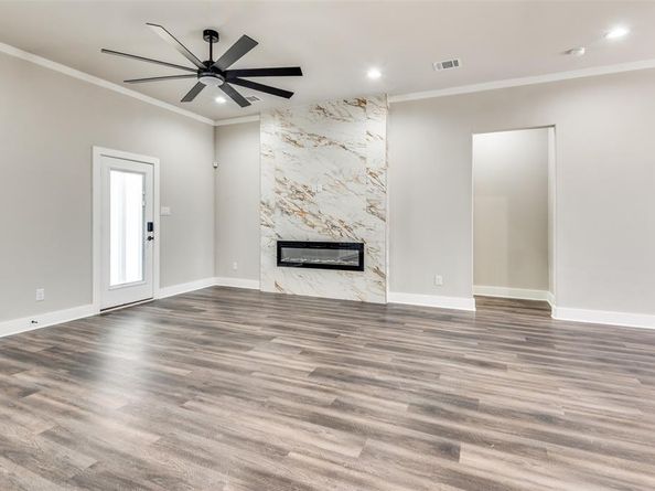 4113  Metropolitan Avenue , Dallas Texas 75210