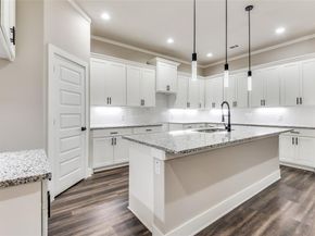 4113  Metropolitan Avenue , Dallas Texas 75210