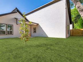 4113  Metropolitan Avenue , Dallas Texas 75210