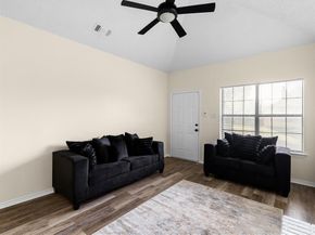 1023  Tennessee Trail , Arlington Texas 76017