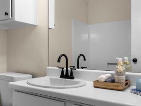 1023  Tennessee Trail , Arlington Texas 76017