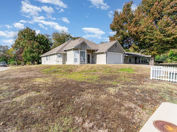 1111  Rock Creek Drive , Garland Texas 75040