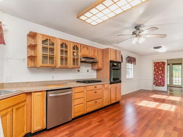 1111  Rock Creek Drive , Garland Texas 75040