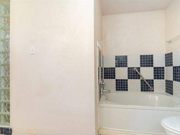 1111  Rock Creek Drive , Garland Texas 75040