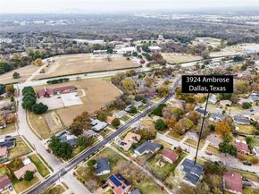 3924  Ambrose Drive , Dallas Texas 75241