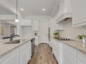 704  Toby Trail , Mansfield Texas 76063