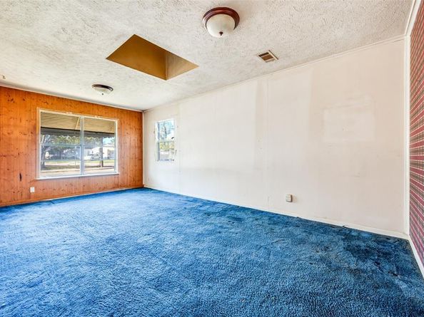 2324  Brockbank Drive , Irving Texas 75062