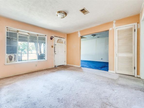 2324  Brockbank Drive , Irving Texas 75062