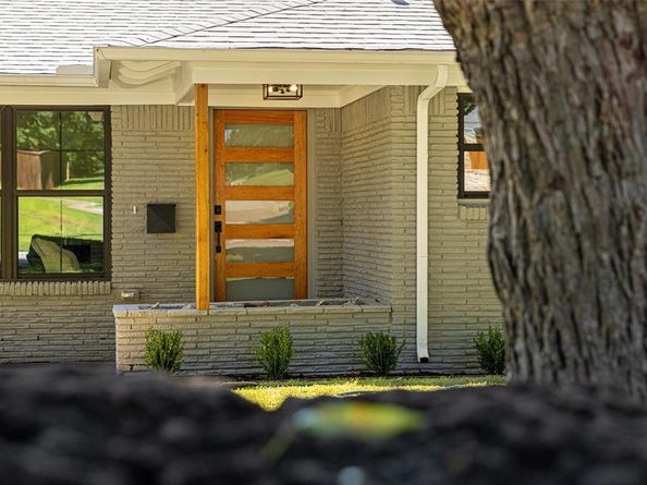 8502  San Leandro Drive , Dallas Texas 75218