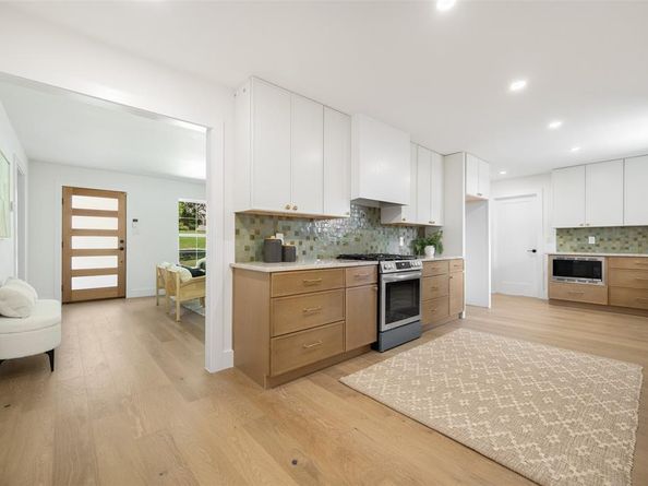 8502  San Leandro Drive , Dallas Texas 75218