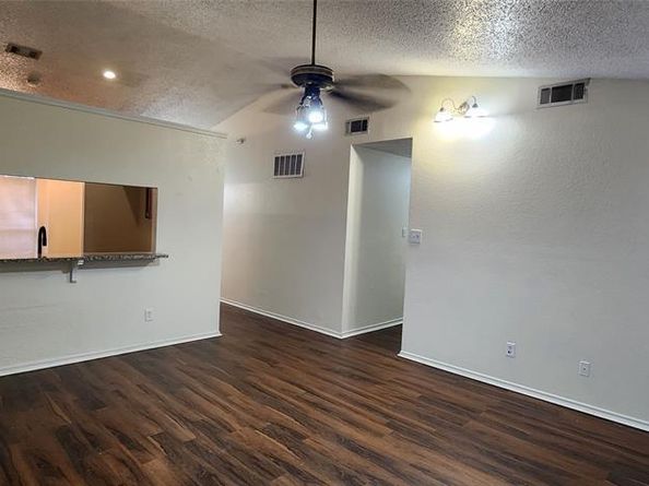 200  Seagull Court , Irving Texas 75060