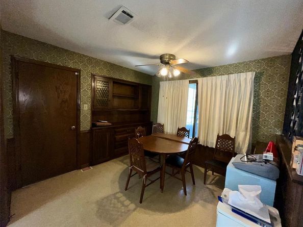 2133  Oak Valley Lane , Dallas Texas 75232