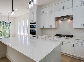 6001  Lewis Street  102, Dallas Texas 75206