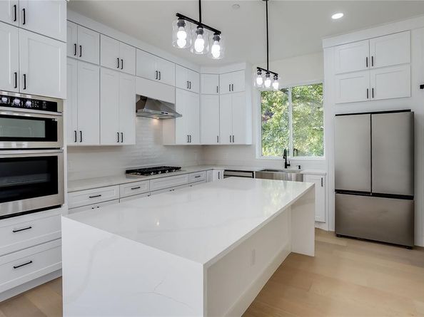 6001  Lewis Street  102, Dallas Texas 75206