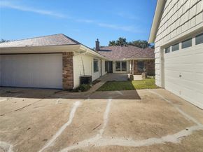 5008  Urban Crest Road , Dallas Texas 75227