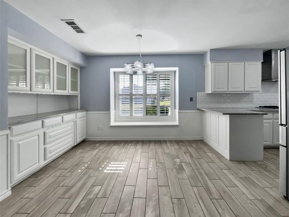 5008  Urban Crest Road , Dallas Texas 75227