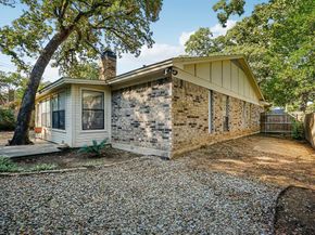 5701  Kingstree Court , Arlington Texas 76017